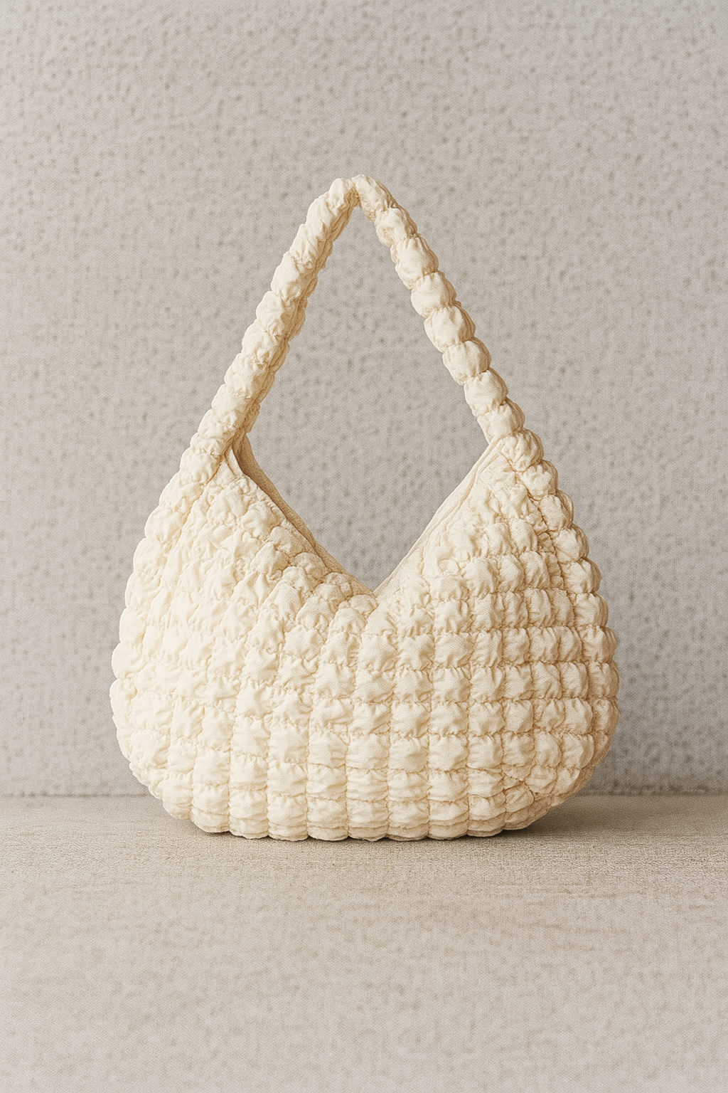MAIRÉN PLISSIERTE SCHULTERTASCHE MIT GROSSER KAPAZITÄT