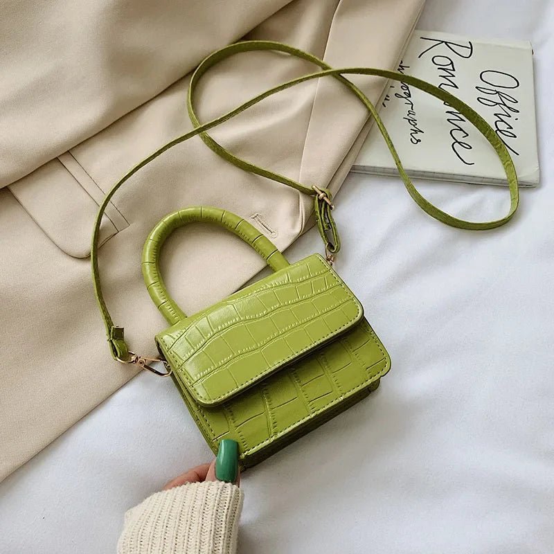 VANORA MINI UMHÄNGETASCHE – STYLISCHE BAG MIT GRIFF & RIEMEN