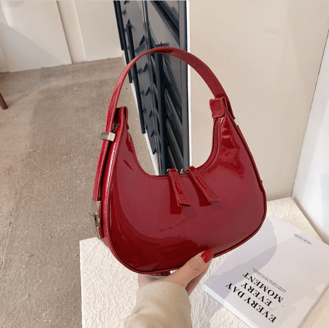 NOELIA HOBO-TASCHE – GLÄNZENDE SHOULDER BAG AUS PU-LEDER