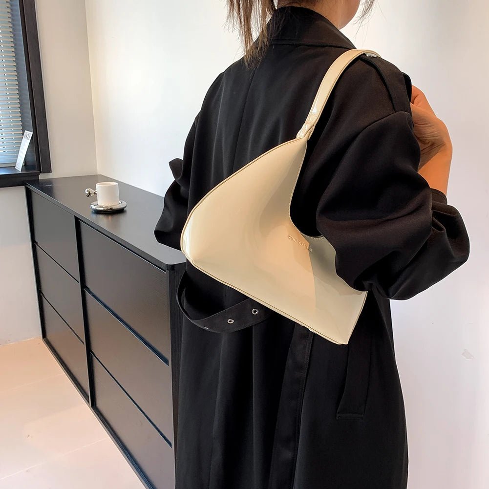 NOELIA HOBO-TASCHE – GLÄNZENDE SHOULDER BAG AUS PU-LEDER