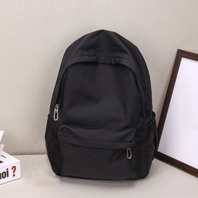 ZARINA SCHULRUCKSACK – KLASSISCHER RUCKSACK IN BUNTEN FARBEN FÜR DAMEN