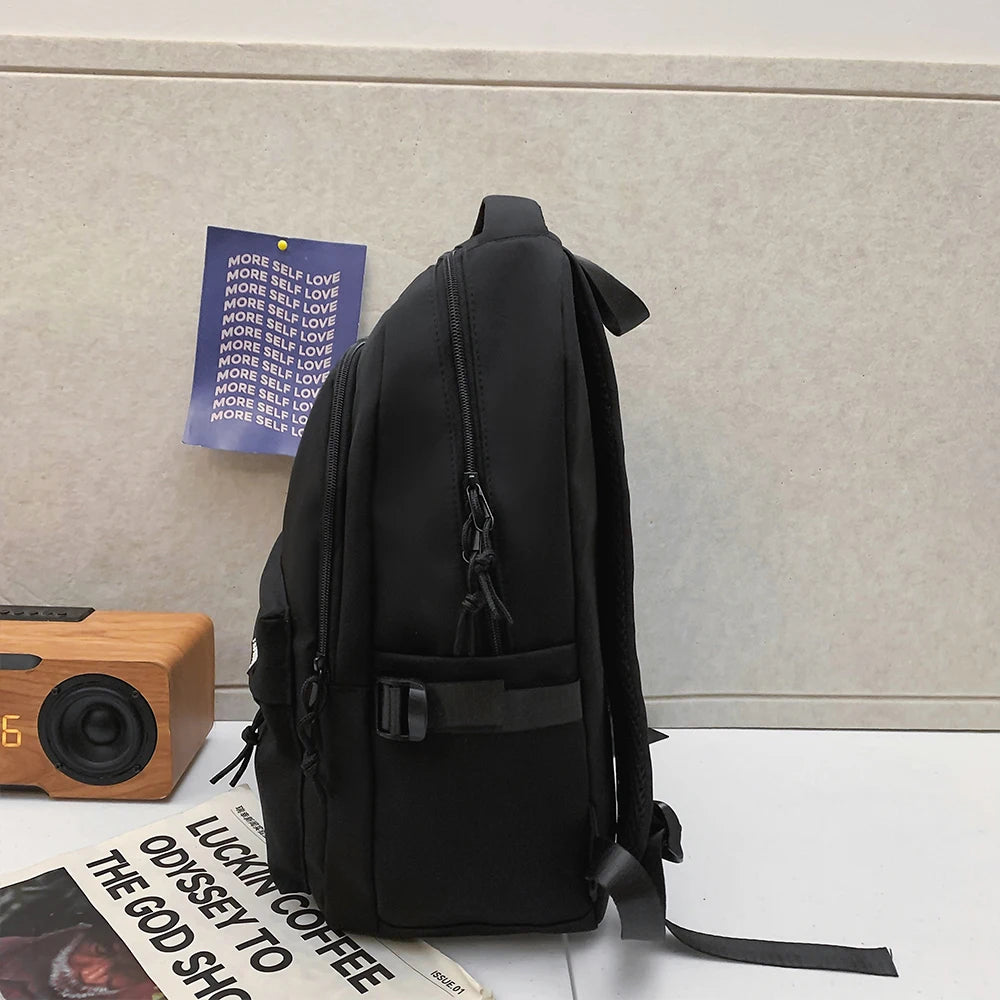 KAELEN SCHULRUCKSACK – MINIMALISTISCHER RUCKSACK FÜR SCHULE & UNI