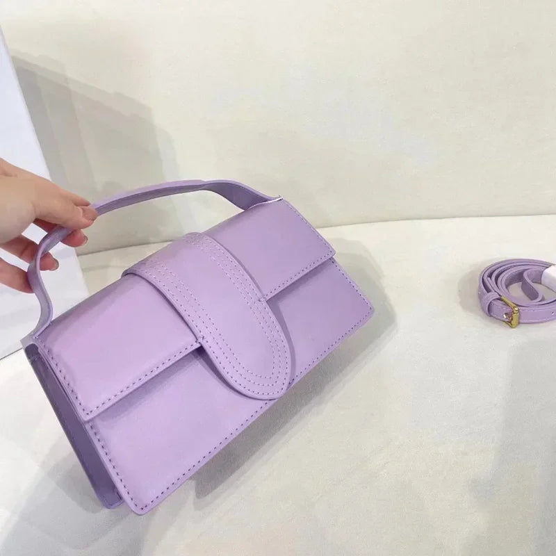 EDEN SCHULTERTASCHE MIT STRUKTUR UND MAGNETKLAPPE