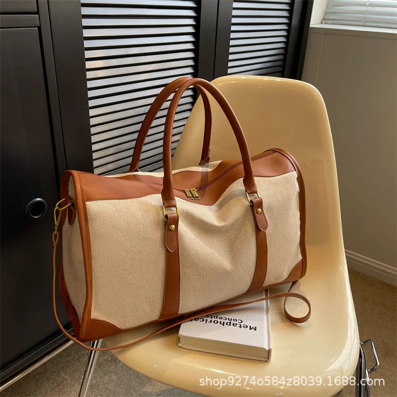 SIENA WEEKENDER-REISETASCHE AUS CANVAS UND LEDERDETAILS