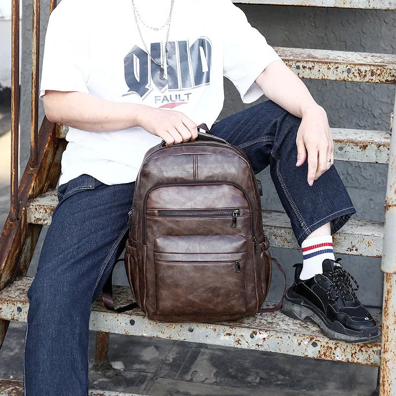 VARONE RUCKSACK – ELEGANTER LAPTOPRUCKSACK MIT USB FÜR BUSINESS & UNI