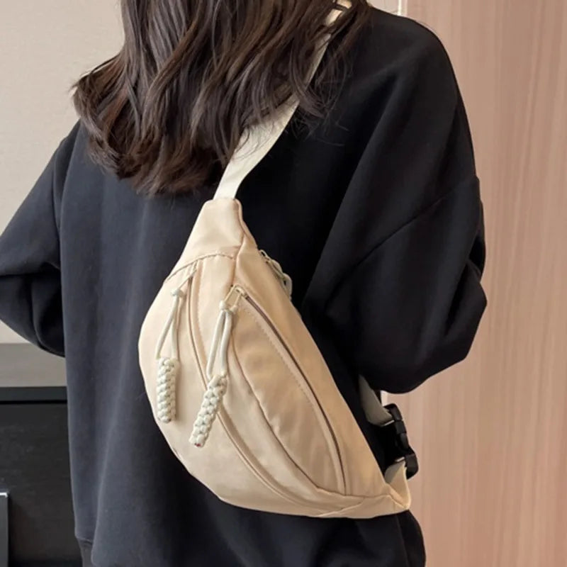AYLIN BAUCHTASCHE – NYLON CROSSBODY BAG MIT GROSSER KAPAZITÄT