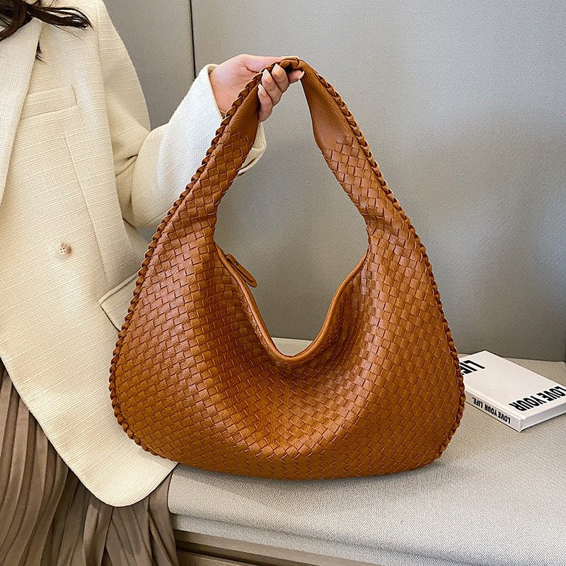 LAILA SCHULTERTASCHE – GEFLOCHTENE HOBOTASCHE AUS PU-LEDER