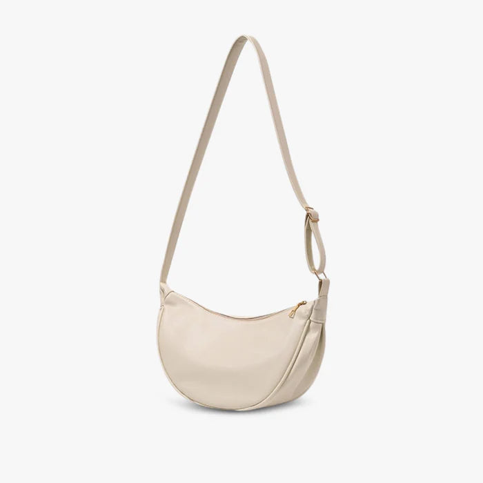 MIREYA SCHULTERTASCHE – HALBMOND-TASCHE MIT URBANEM CHARME