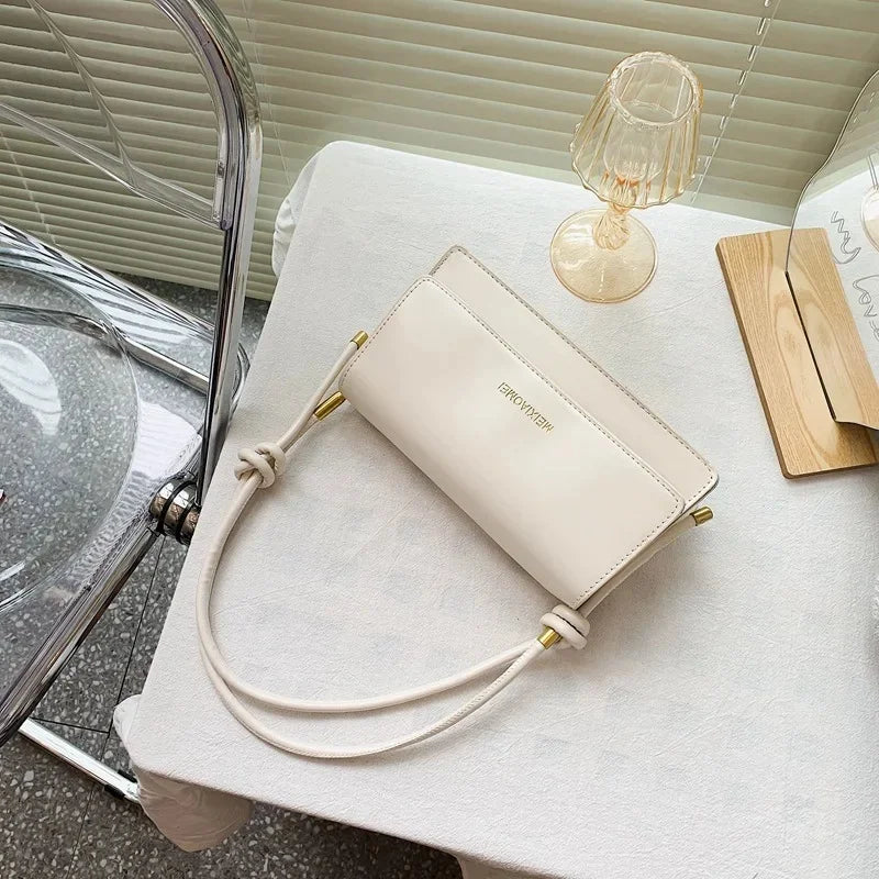 MEIXIAOMEI UMHÄNGETASCHE – KLASSISCHE SHOULDER BAG IN CREME ODER BRAUN