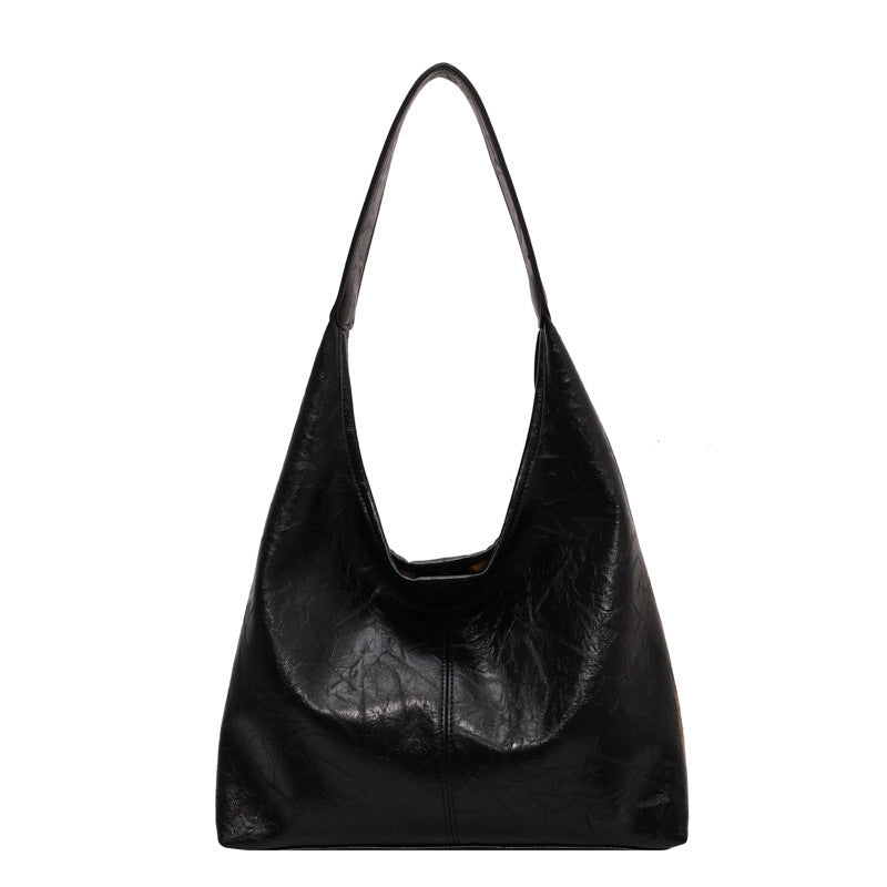 NOVA SCHULTERTASCHE IN LEDEROPTIK MIT WEICHEM FALTENLOOK