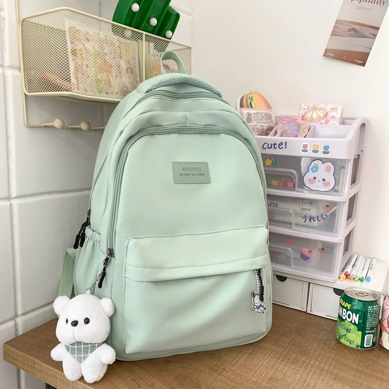 ELVIRA LAPTOPRUCKSACK – COLLEGE-RUCKSACK MIT PANDA-ANHÄNGER & VIEL PLATZ