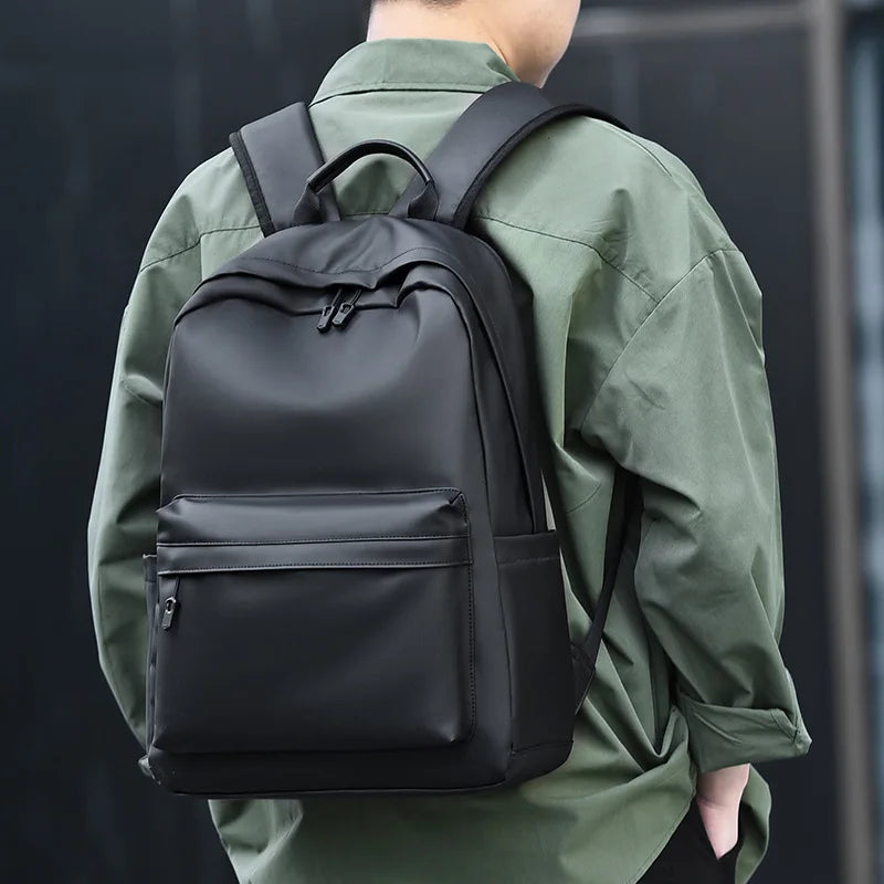 VARNA LEDER-RUCKSACK – ELEGANTER LAPTOPRUCKSACK FÜR HERREN