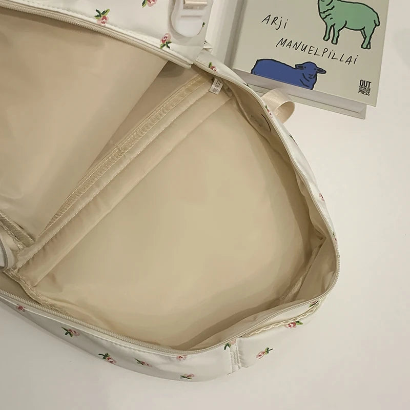YUKINO SCHULRUCKSACK – CREME MIT PRINT & PLÜSCHANHÄNGER