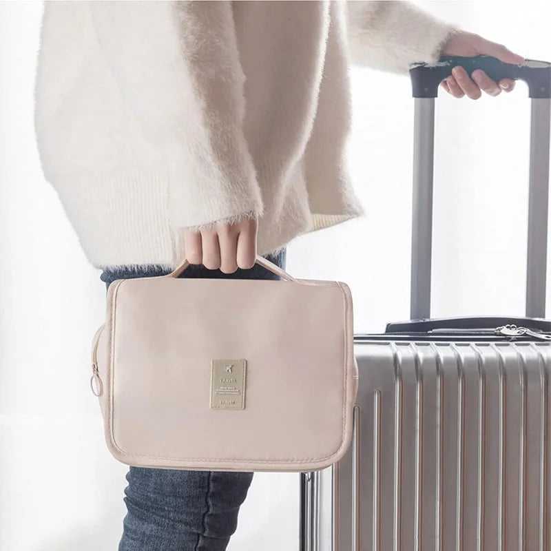 CALLISTA HAKEN-KULTURBEUTEL – REISETASCHE MIT VIEL STAURAUM