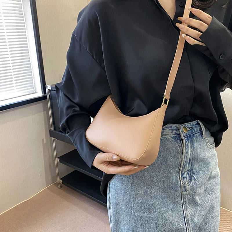 RAELIA UMHÄNGETASCHE – RETRO MINI BAG AUS PU-LEDER