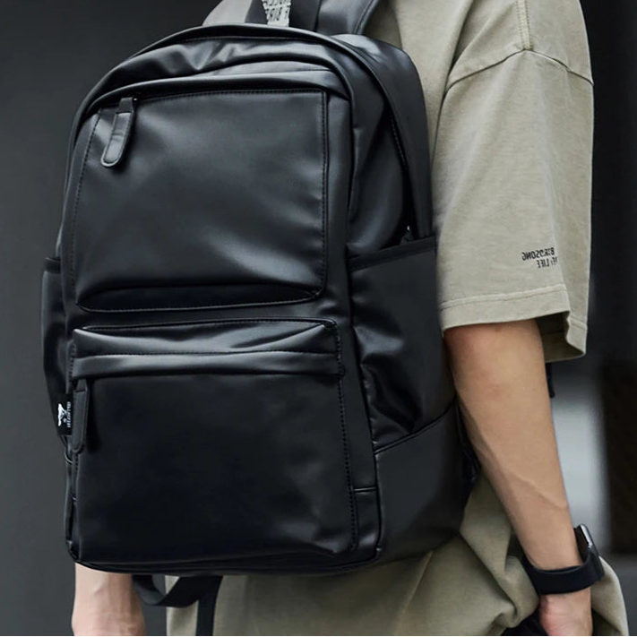 MATEO LAPTOPRUCKSACK – LEDEROPTIK, WASSERDICHT, 15 ZOLL, BUSINESS STYLE
