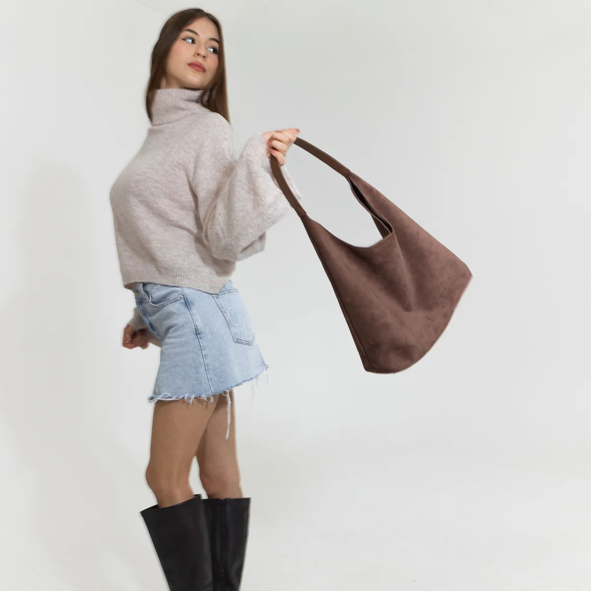 FAYOLA SCHULTERTASCHE – SOFTES WILDLEDER-LOOK & CASUAL CHIC