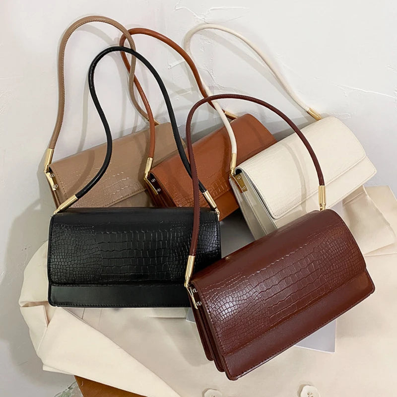 ELORINE BAGUETTE-HANDTASCHE