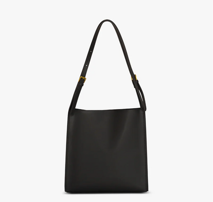 MAELI SCHULTERTASCHE – KLASSISCHE SHOPPER BAG MIT GOLDDETAILS