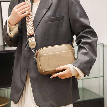 AYLINA UMHÄNGETASCHE – CROSSBODY BAG MIT BREITEM GURT