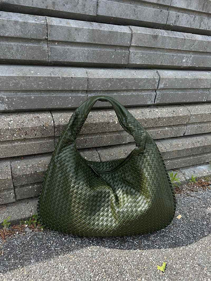 NOVA – GEFLOCHTENE HOBO-SCHULTERTASCHE IN LEDEROPTIK (XL)