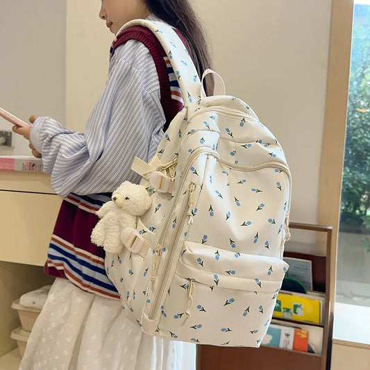YUKINO SCHULRUCKSACK – CREME MIT PRINT & PLÜSCHANHÄNGER