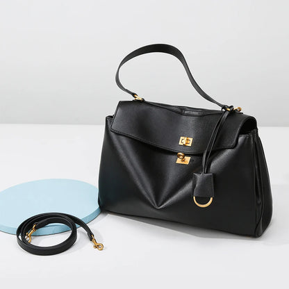 PAVIA SHOPPER-TASCHE AUS WEICHEM LEDER IN SCHWARZ