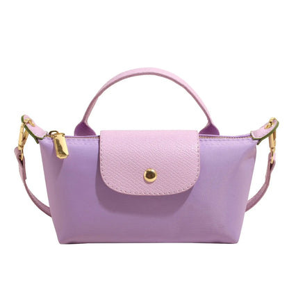 AYELIN MINI UMHÄNGETASCHE MIT KONTRASTDECKEL & RIEMEN