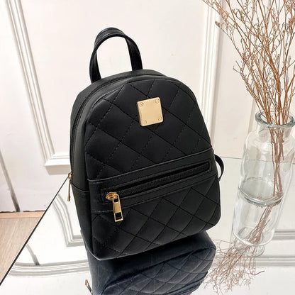 NOUVELLE SCHULTERTASCHE – STEPP-RUCKSACK FÜR DAMEN MIT GOLDDETAILS