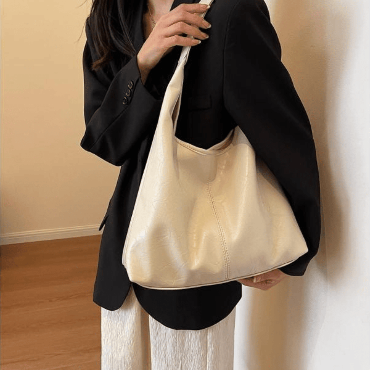 YLONA UMHÄNGETASCHE – VINTAGE-SCHULTERTASCHE MIT VIEL STAURAUM