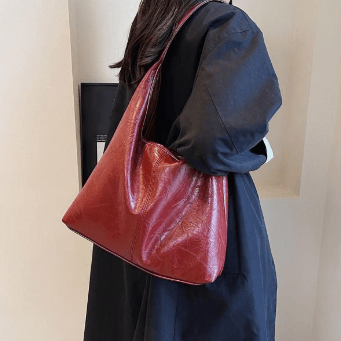 YLONA UMHÄNGETASCHE – VINTAGE-SCHULTERTASCHE MIT VIEL STAURAUM